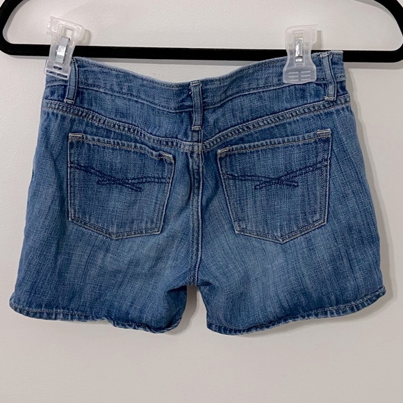 GapKids Medium Blue “Jean” Shorts - Size 14 regular - Picture 2 of 9